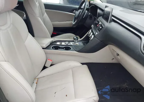 2021 Genesis G70 2.0T Awd from USA, damaged, VIN KMTG64LA4MU075339